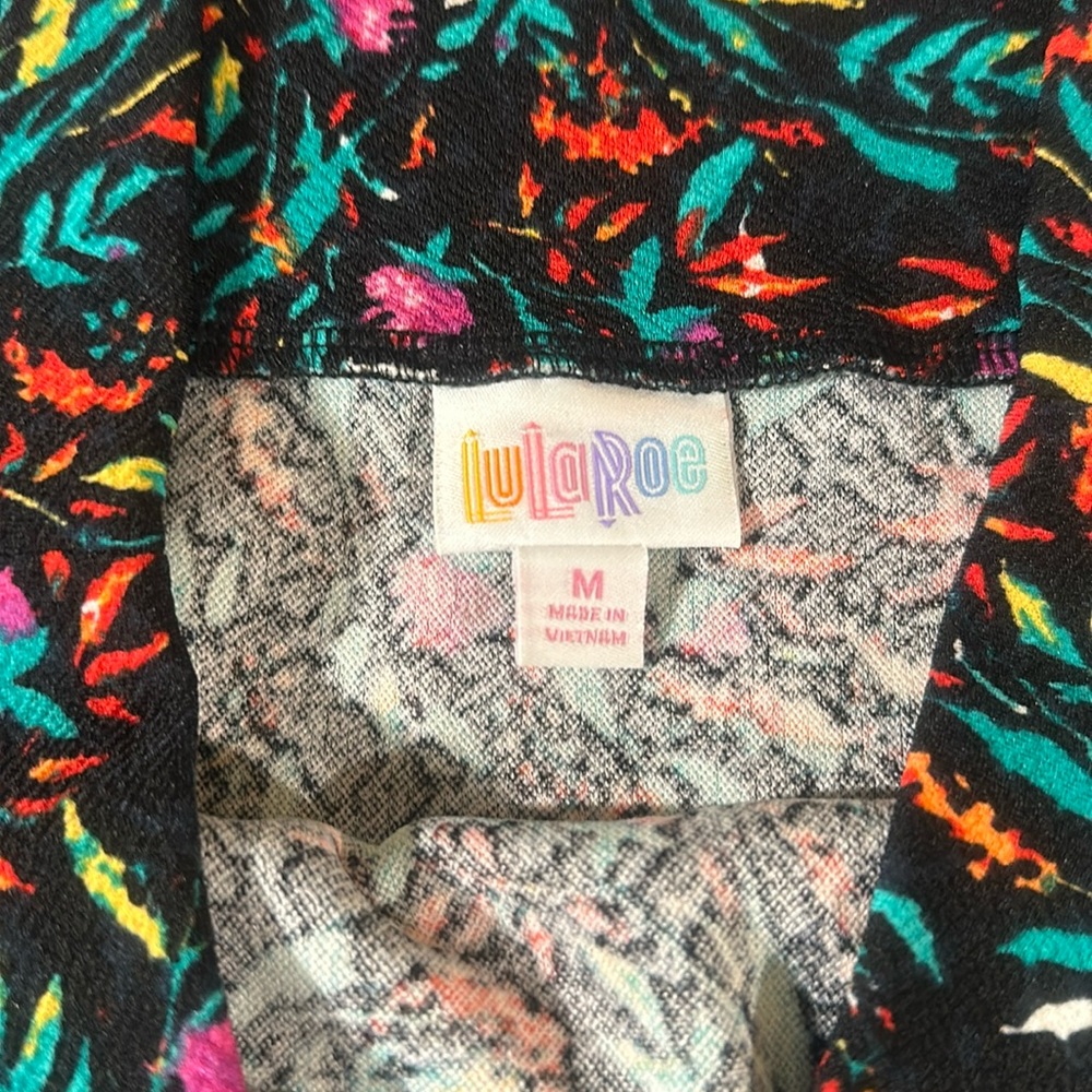 LuLaRoe Women’s Cassie Pencil Skirt/Size: M /Color: Multi Floral Print (NWT) - Picture 3 of 7